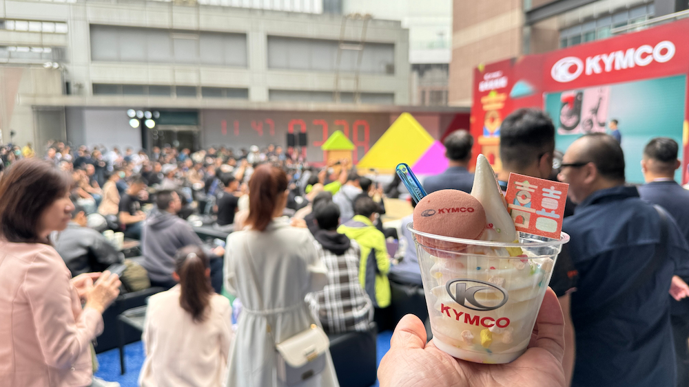 KYMCO霜淇淋霜淇淋機出租_台北霜淇淋機出租_霜淇淋機出租台中_霜淇淋機出租高雄_霜淇淋機單日出租_霜淇淋機出租台南